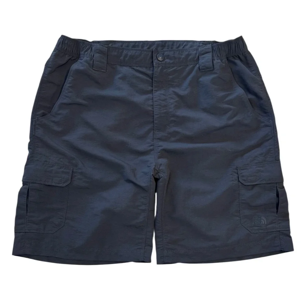 The North Face Mens LARGE Dark Gray Cargo Shorts‎ Hiking Outdoors Elastic Waist